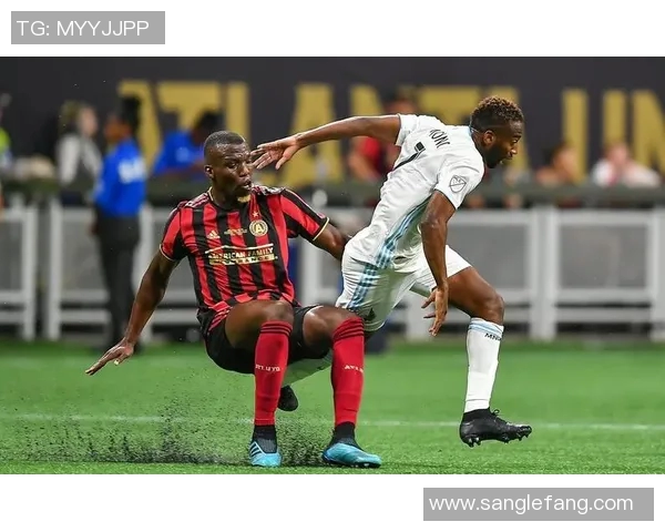 亚特兰联迎战明尼苏达展现足球激情与团队精神的巅峰对决