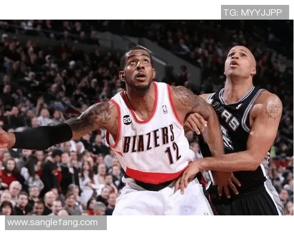 伐木者与休斯敦的激烈对决全场直播精彩瞬间回顾与分析