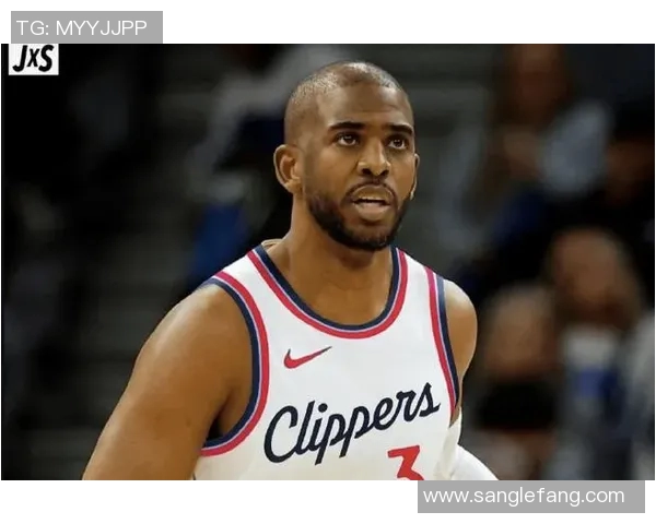 克里斯保罗：从篮球场上的指挥官到传奇球员的成长之路