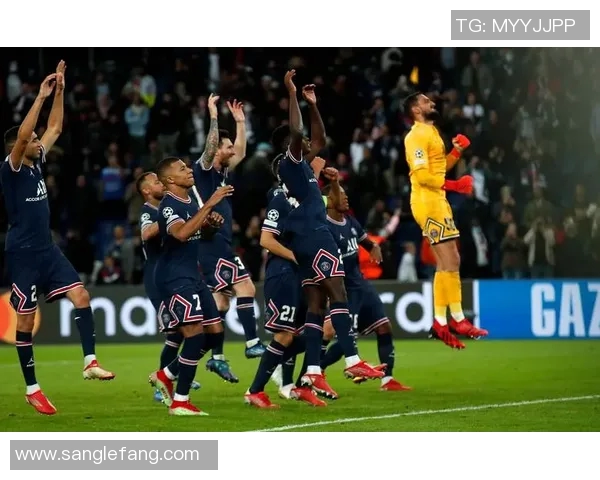 多特蒙德与巴黎圣日耳曼精彩重播回顾分析与赛后点评