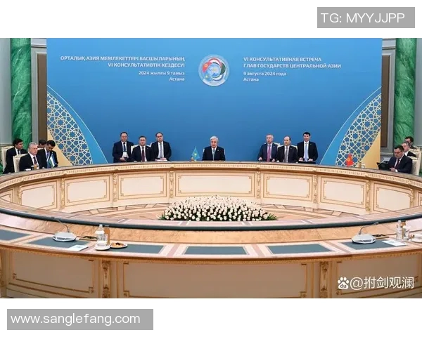 土库曼与乌兹别克的历史渊源与文化交流探讨