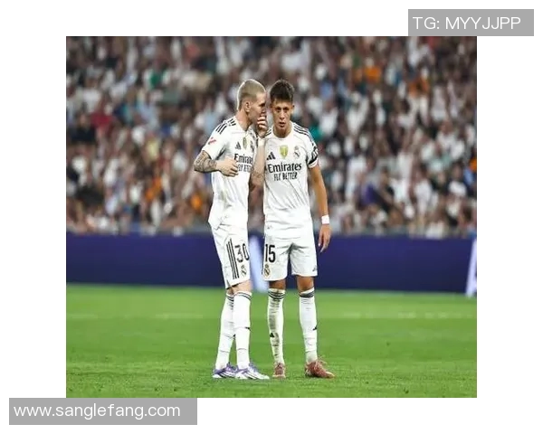 本菲卡与通德拉的激烈对决揭示了足球战术的新趋势与球队实力的较量