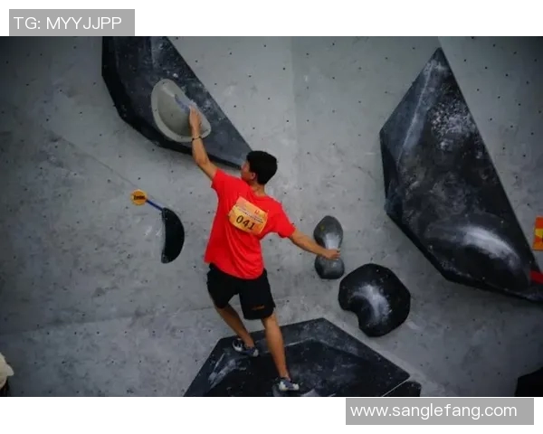 重庆攀岩队在世界攀岩锦标赛中的意识表现分析与点评 重庆攀岩队在世界攀岩锦标赛中的意识表现分析与点评