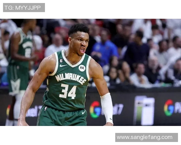 雄鹿与76人对决分析:战术布局与球员表现的全面解读 雄鹿与76人对决分析:战术布局与球员表现的全面解读