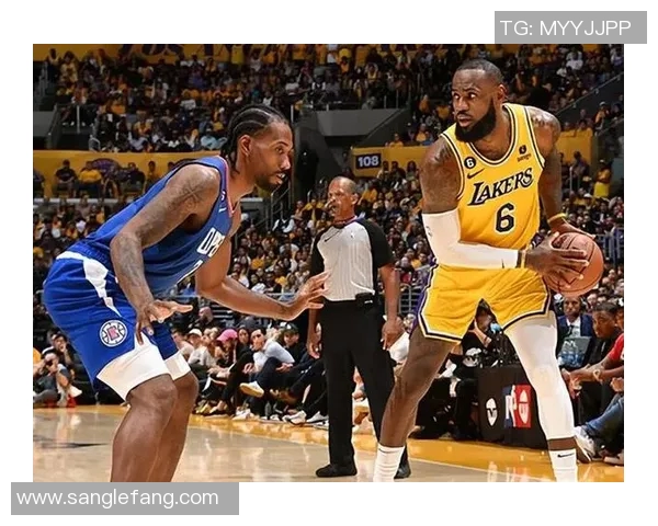 2015年湖人与快船激战回顾：洛杉矶德比的精彩瞬间与经典对决
