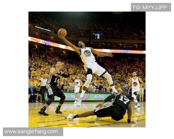 2017年NBA季后赛马刺与勇士对决精彩比分回顾与分析